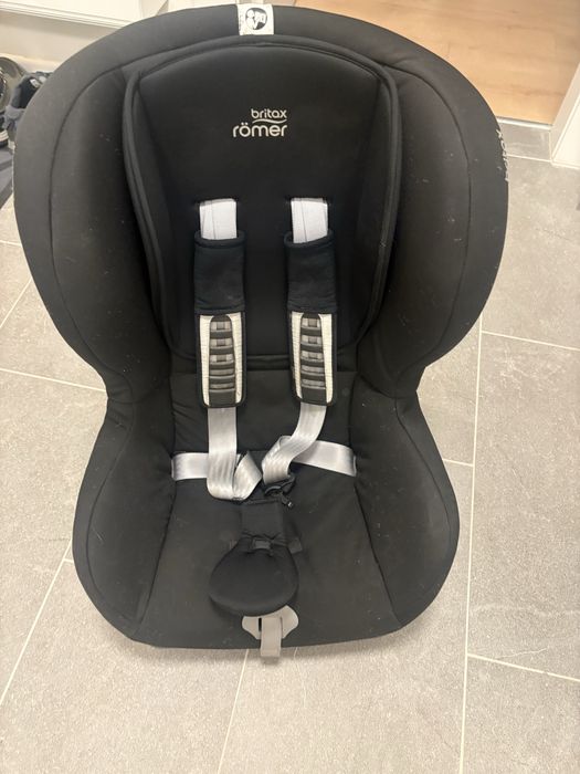 Scaun Britax Römer Duo 9-18 kg cu Isofix