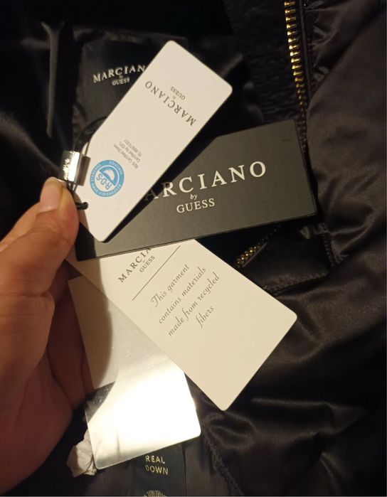 Ново оригинално яке Guess XS