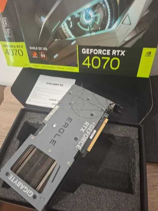 placa video gigabyte rtx 4070 12gb la cutie factura si garantie