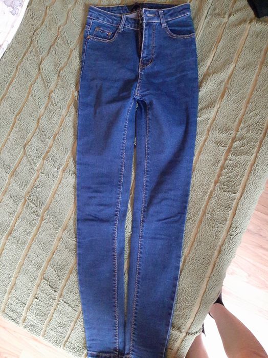 Джинсы новые без дефектов