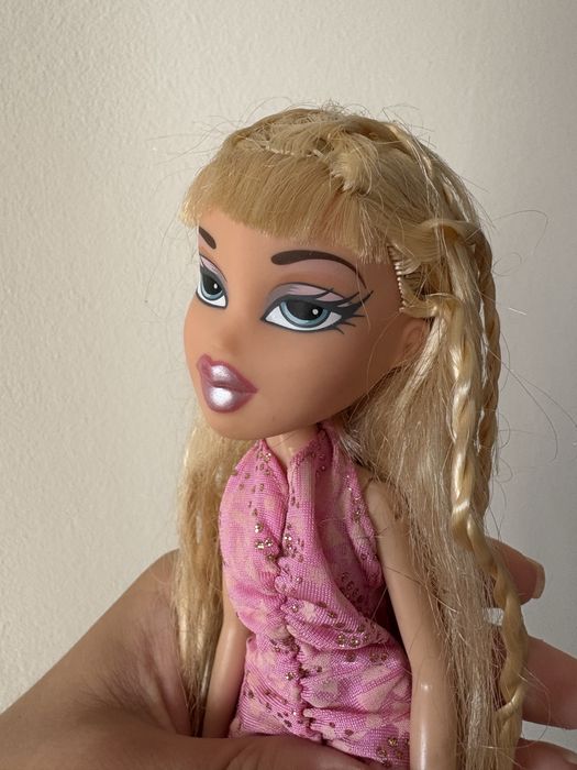Кукла Братс/ Bratz doll