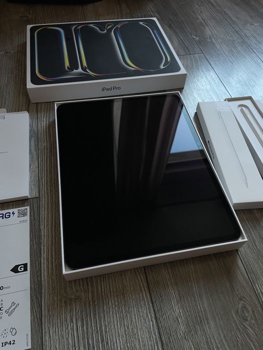 iPad Pro 13” M4 (2024) 512GB Wi-Fi Space Black + Apple Pencil Pro + Застраховка до 09/2027