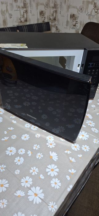 Cuptor cu microunde Samsung