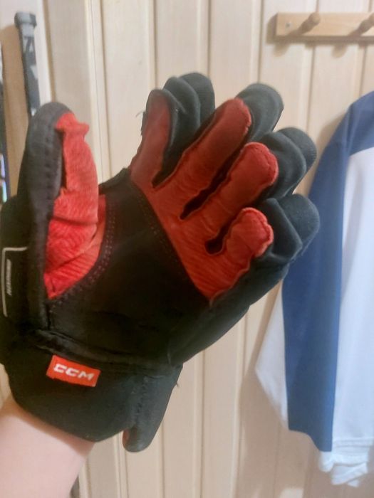 Краги хоккейные ссм