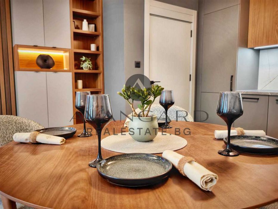 Продава се Двустаен апартамент в Пловдив, Остромила - 80 кв.м за 1938 €/кв.м - Снимка #2