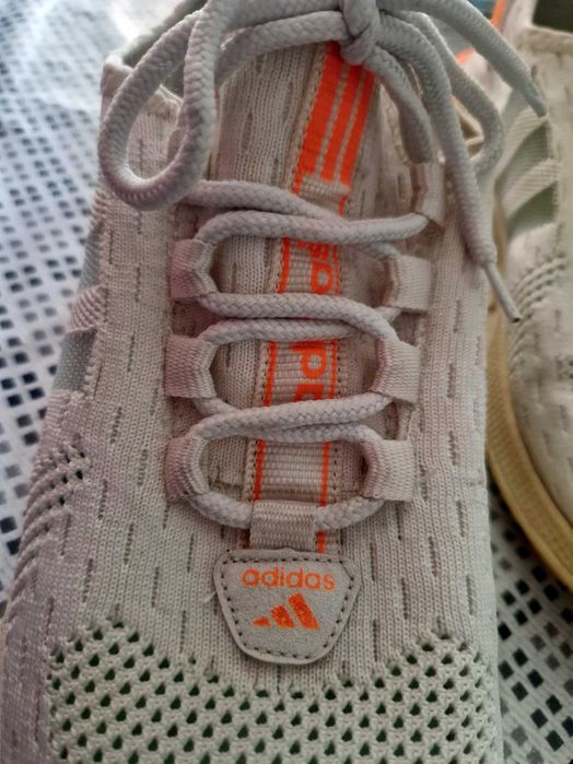 Adidas маратонки