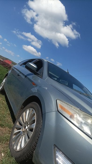 Vând ford  Mondeo