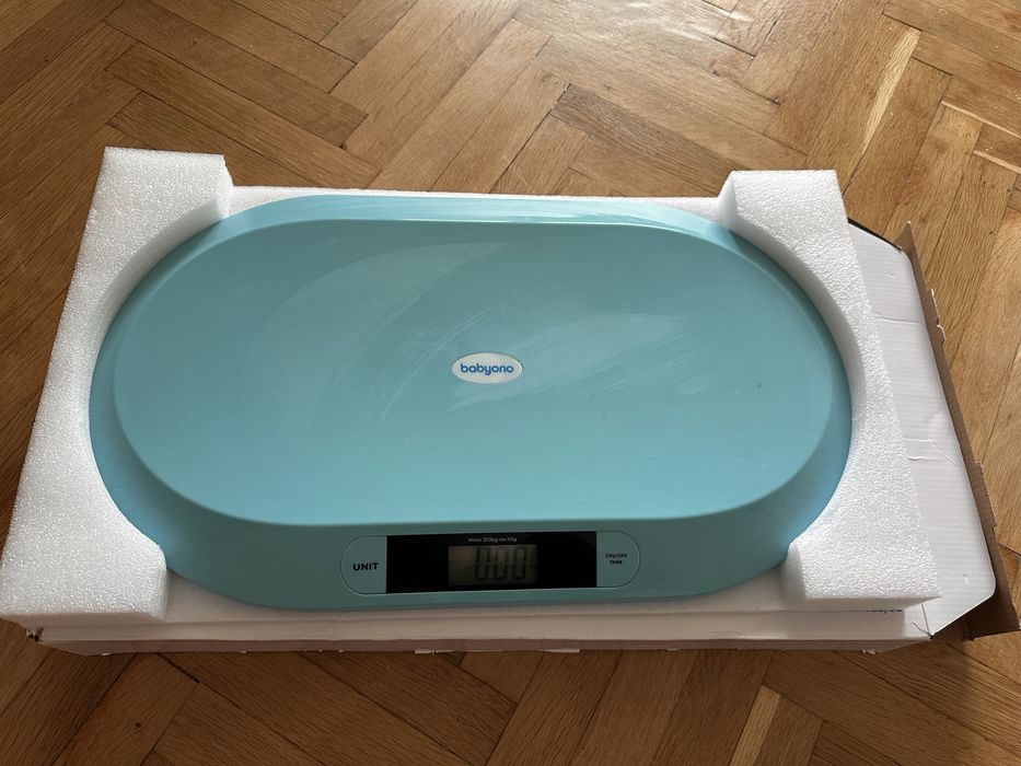 Електронна бебешка везна