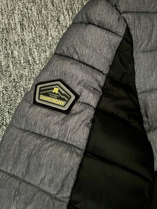 Geaca Super Dry ….