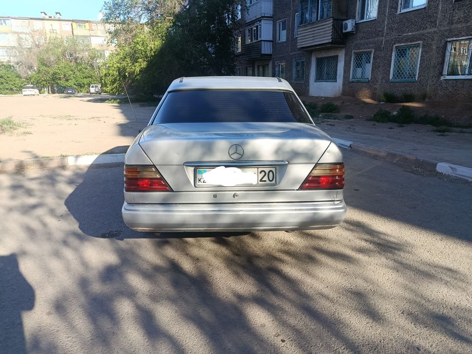 Mercedes Benz w124