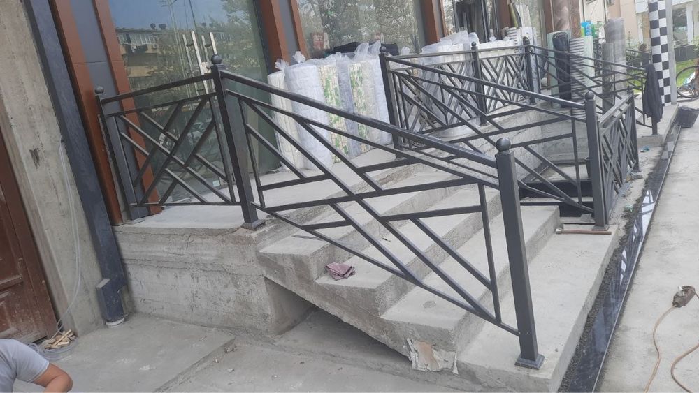 Metr 350 min kam bor