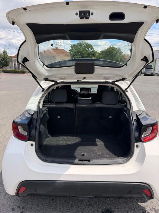 Toyota Yaris Proprietar unic - TVA deductibil