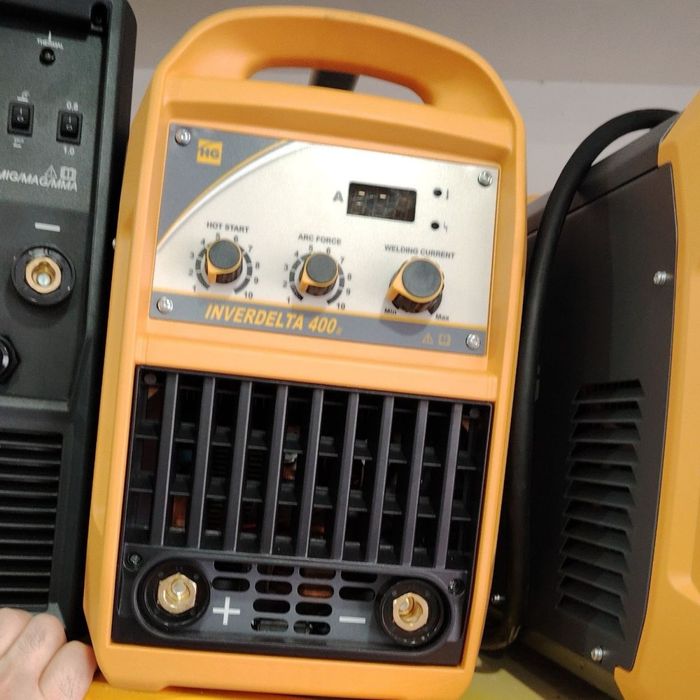 Hugong Inverdelta 400IIII сварочный аппарат