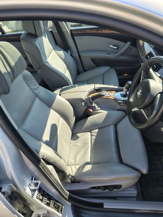 Dezmembrez BMW seria 5 e 60 3.0 i automat joystik