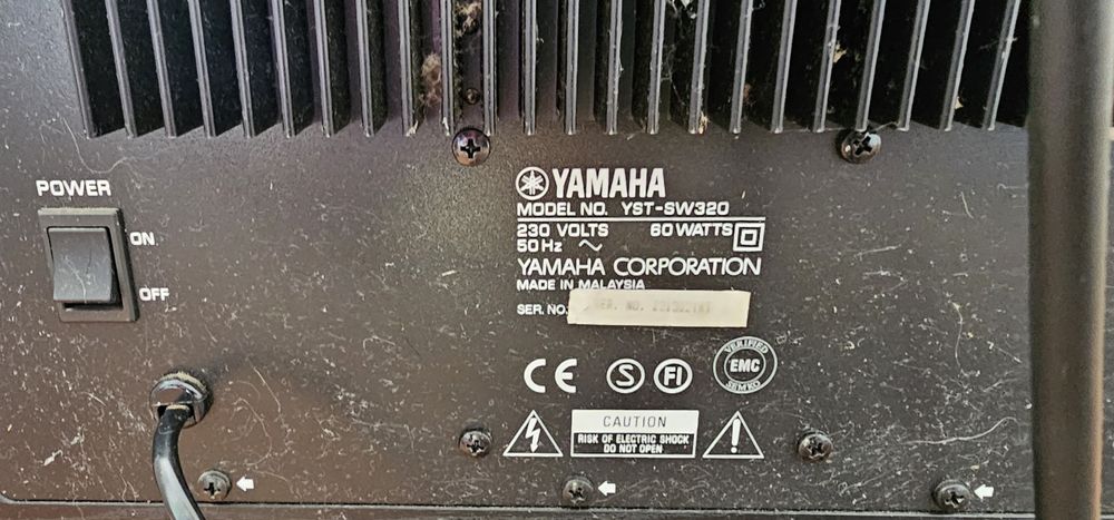 Yamaha YST-SW320 - Subwoofer - Watt - 10" - Black Ash