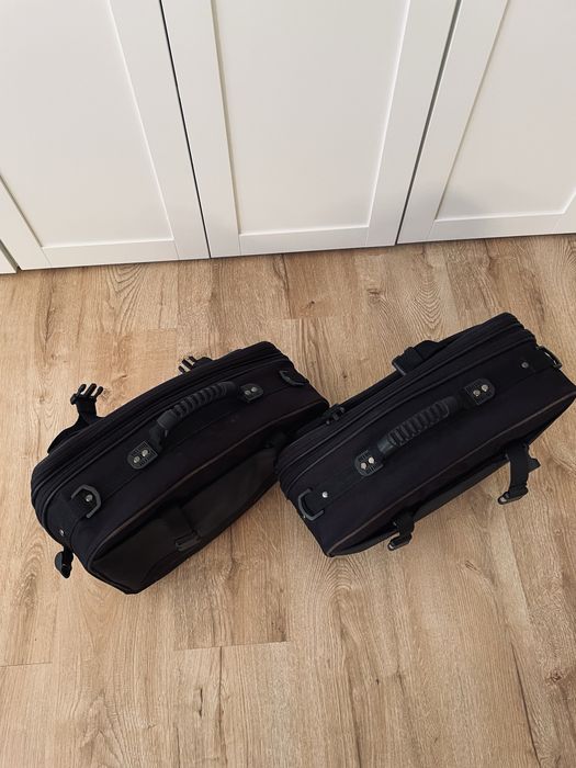 Genti motocicleta stanga/dreapta