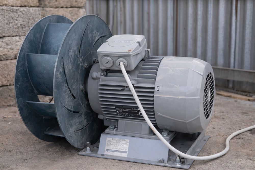 Электродвигитель