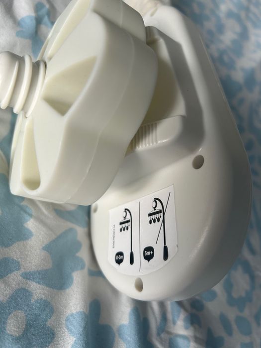 Бебешка музикална играчка за легло Tiny Love