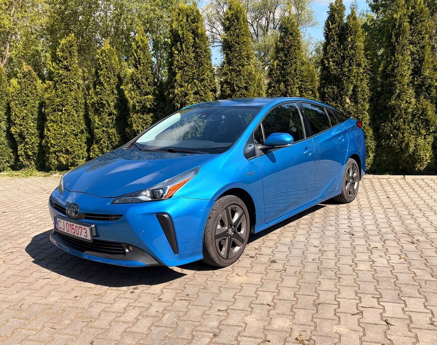 Toyota Prius Toyota prius 2020 4x4 hybrid 69400 km