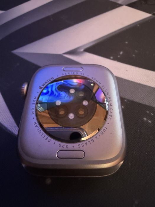 Apple watch 11  GPS+Cellular 42mm