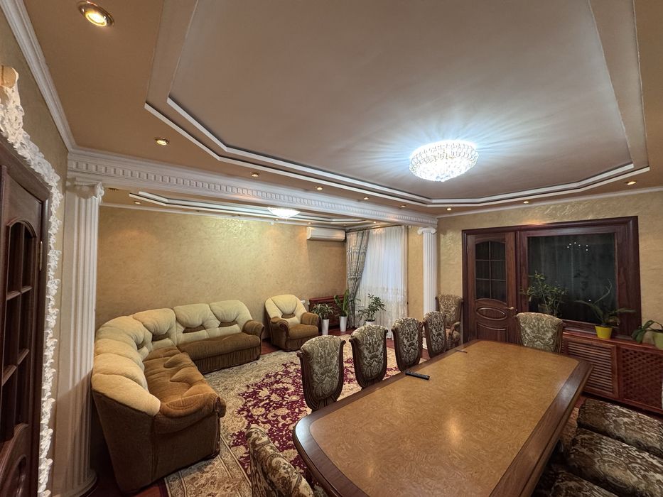 Продается квартира 3в4/5/5