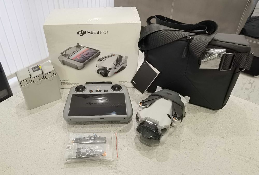 Dji mini 4 Pro Fly More  Combo .НОВ