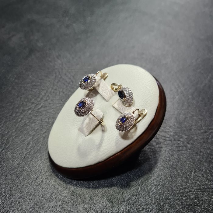 Комплект Золотой Бриллиантами Сапфиры