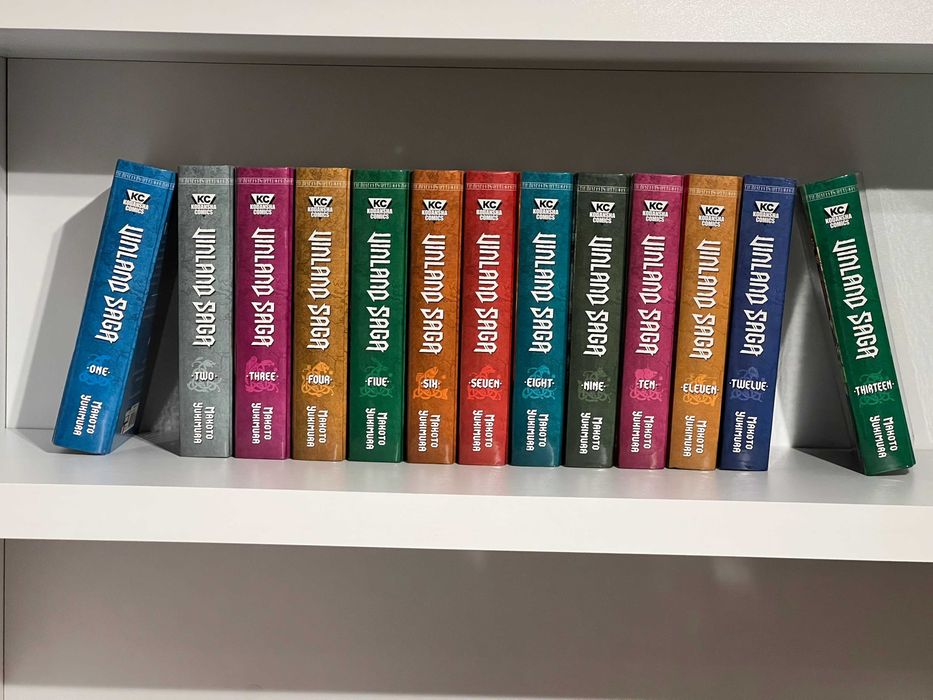 Vinland Saga – Colecție completă 1–13 – stare foarte bună