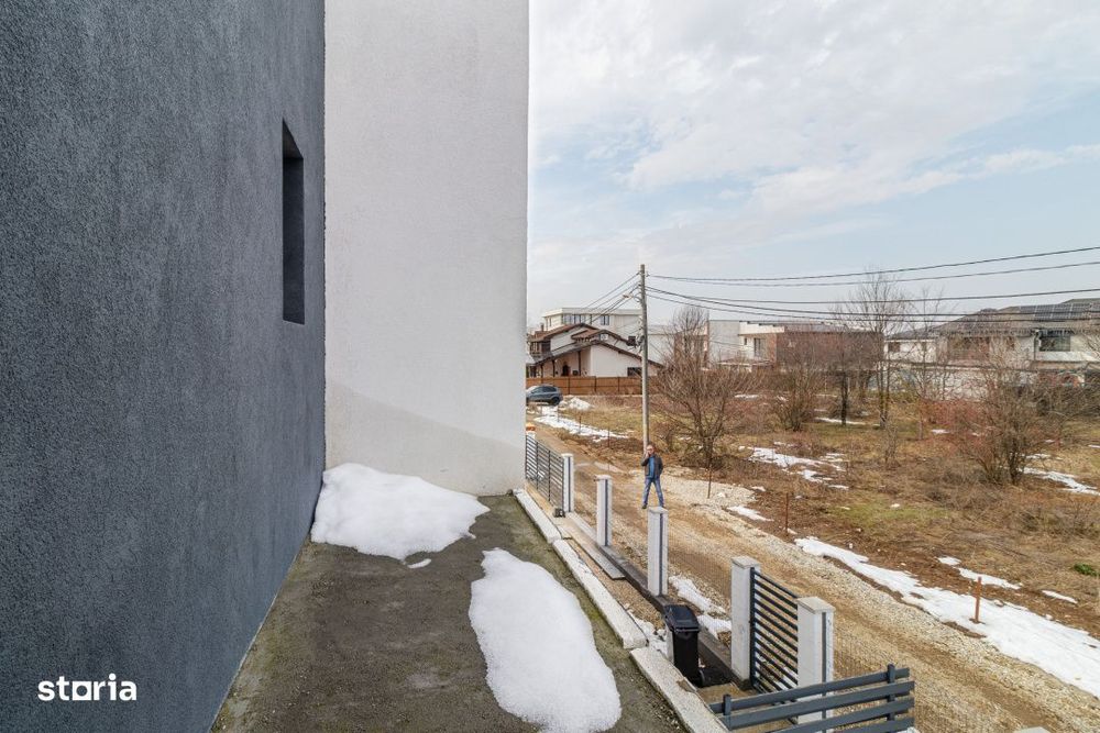Casa Corbeanca P+1 cu 3 dormitoare si curte generoasa, terasa si loc d