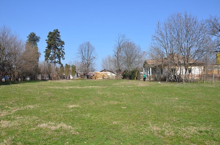 Teren Râmnicu Valcea - Daesti - 82000 mp - Panouri ferme fonduri