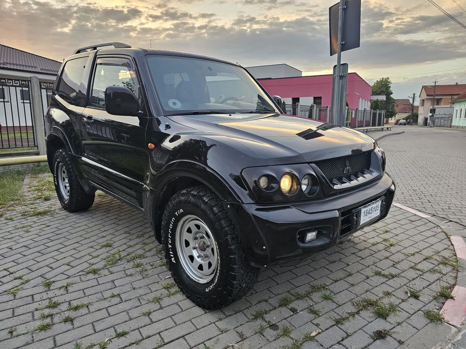 Mitsubishi PAJERO 3.2 diesel// Autoutilitara in acte!!!