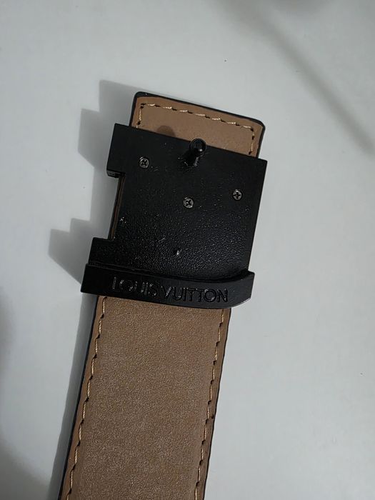 Curea noua  LV neagra