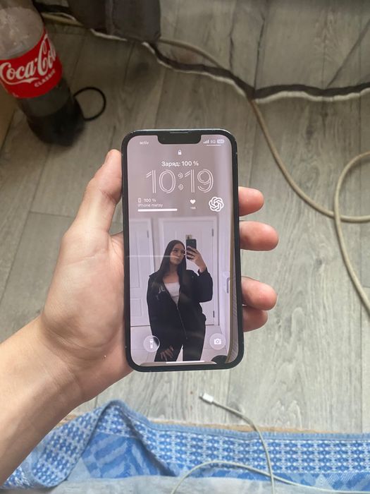 продам iPhone 13pro, акб-74%