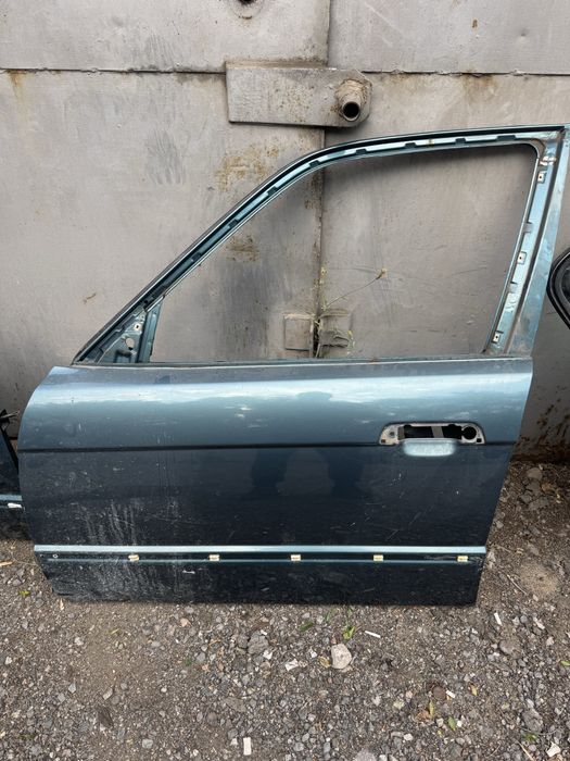 Продам двери для БМВ Е34 рест.