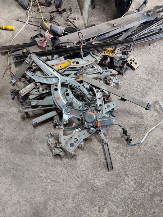 Продам моно 1.8 пассат стартер трамблёр генератор двигатель