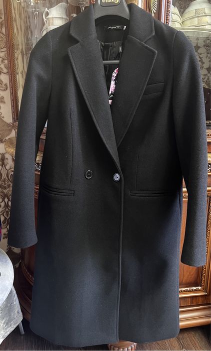 продается новое Женское пальто