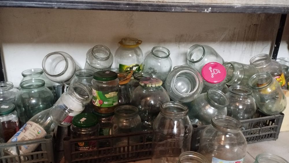 Продам банки недорого