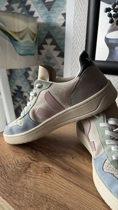 Дамски сникърси Veja V-10 номер 41