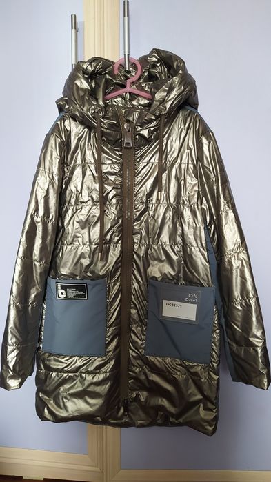 Куртка на девочку