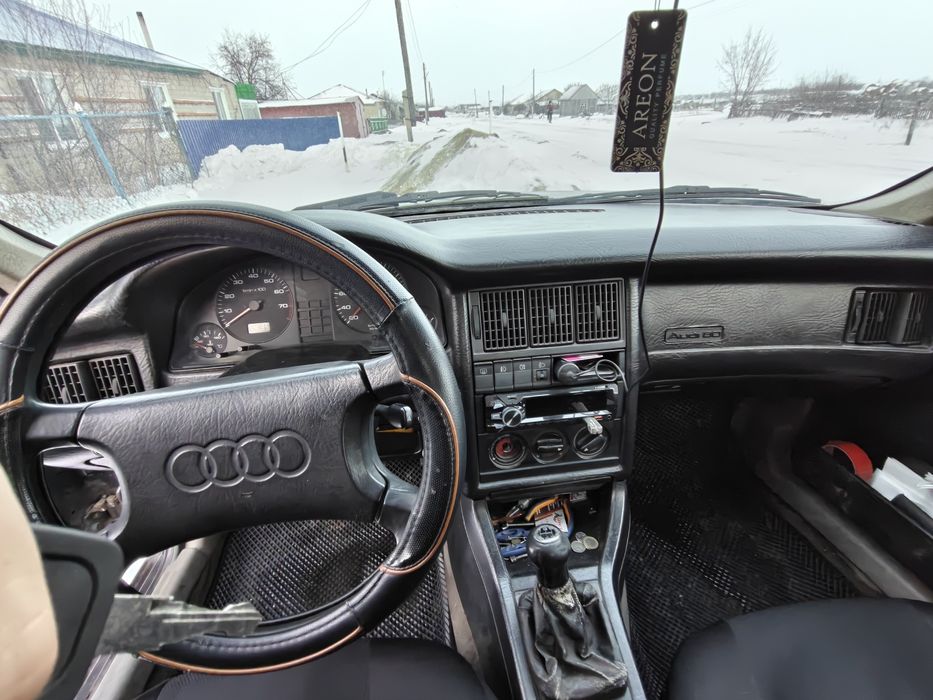 Продам Audi 80 1990