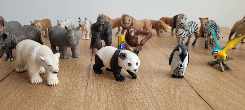 Lot figurine animale salbatice jungla/ Antarctica - marca Schleich