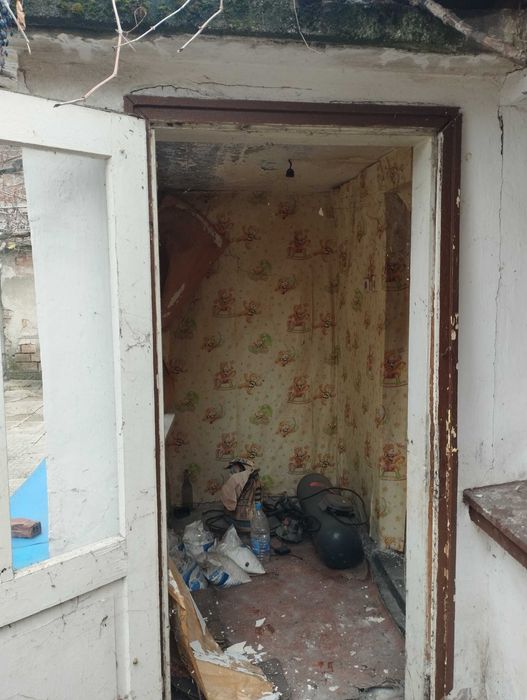 Продава се Къща в Ловеч, Промишлена зона - Север - 36 кв.м за 510 €/кв.м - Снимка #8