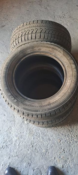 Зимнюю резину sailun