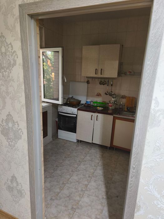 Продается квартира на Ялангаче 2/4/4