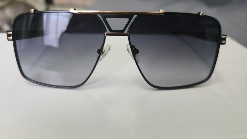 Ochelari de soare Cartier model nou.