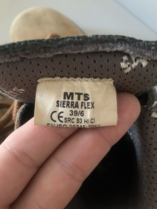 Продам рабочую ботинку спец.обувь