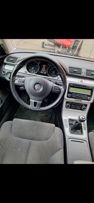 Volkswagen Passat B6  2010