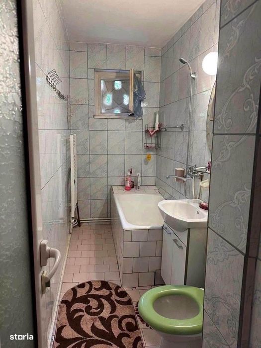 De vanzare apartament cu 2 camere si balcon, mobilat si utilat, 44500e