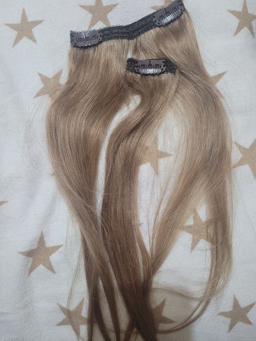 Изкуствена коса на треси