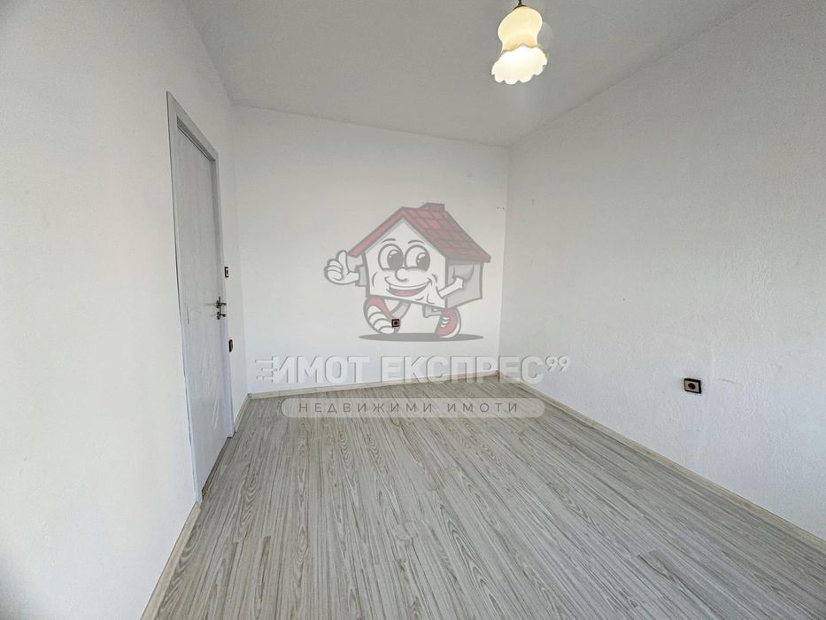 Дава се под наем Тристаен апартамент в Асеновград - 70 кв.м за 209.1 € - Снимка #8